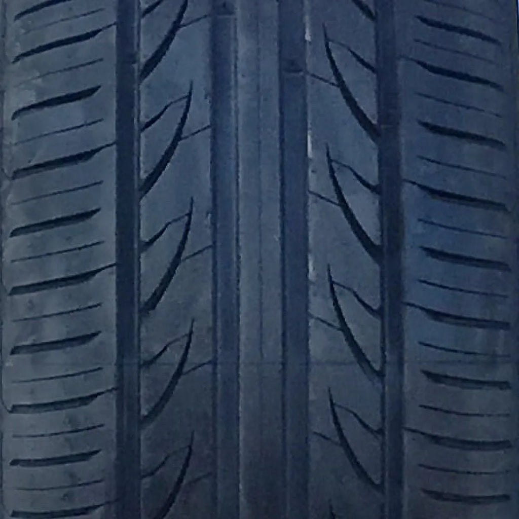 235/50ZR18 All Season High Performance Tires P455
