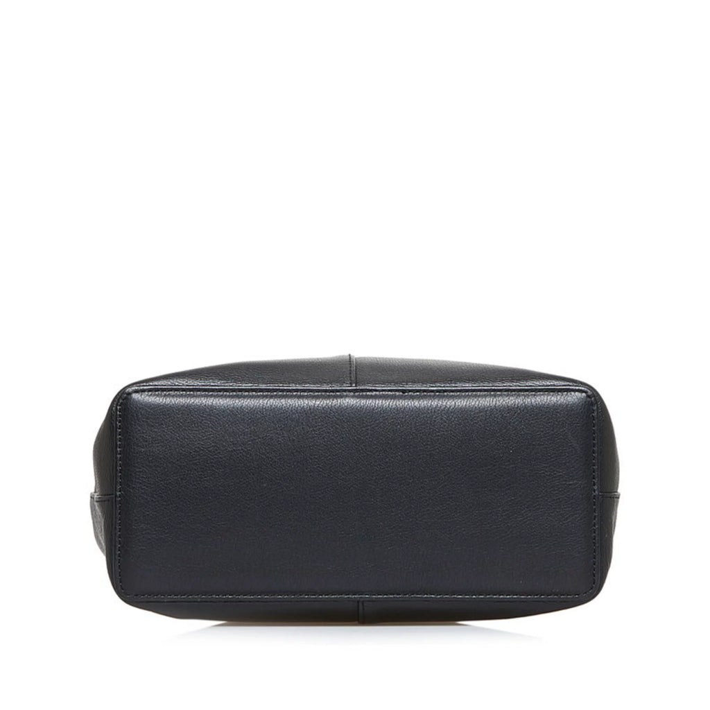 Black Leather Handbag M92685