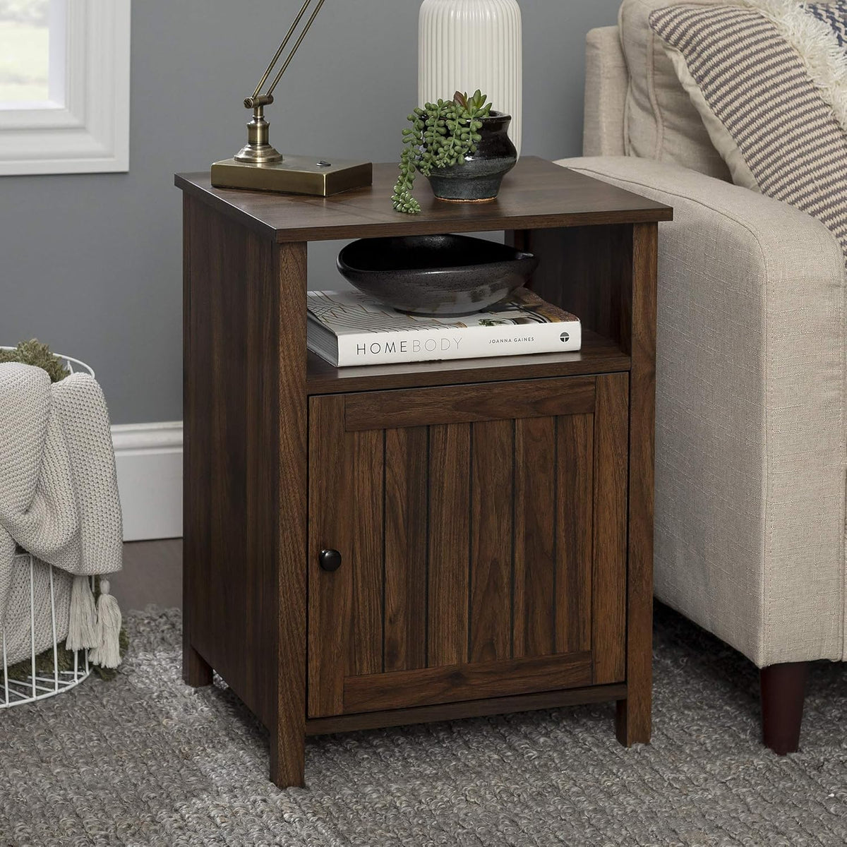 Rustic Oak Wood Side Accent Table with Cabinet Door Q439