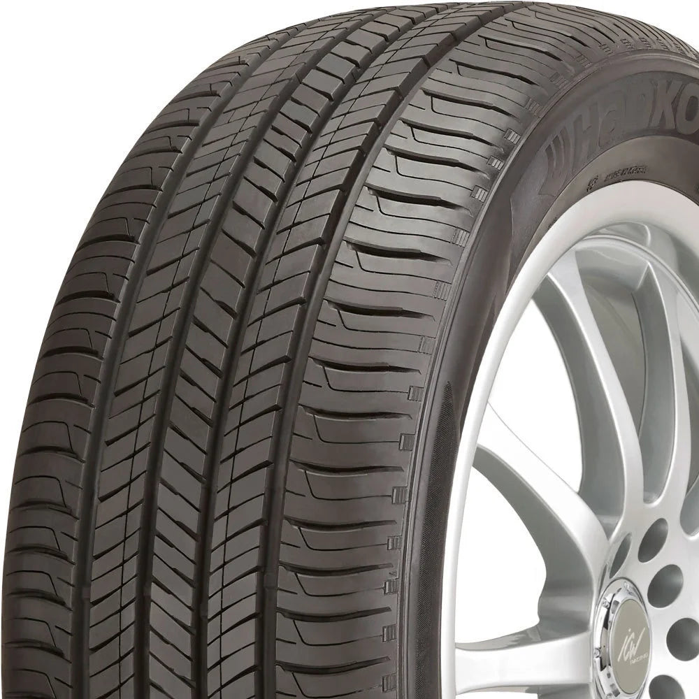 All Season 205/65R16 95H Passenger Tire O953