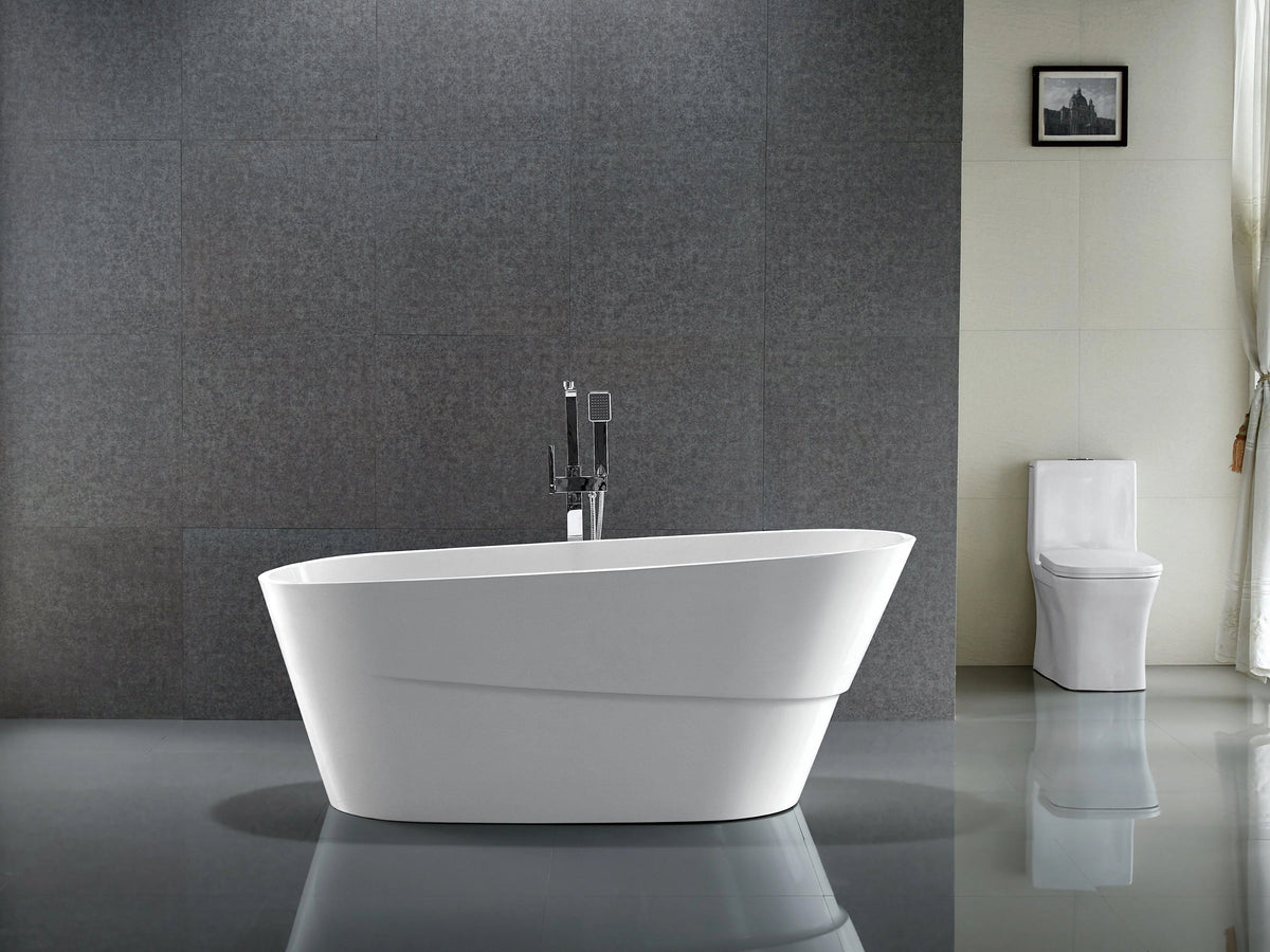 67 in. Acrylic Freestanding Soaking Bathtub M665761