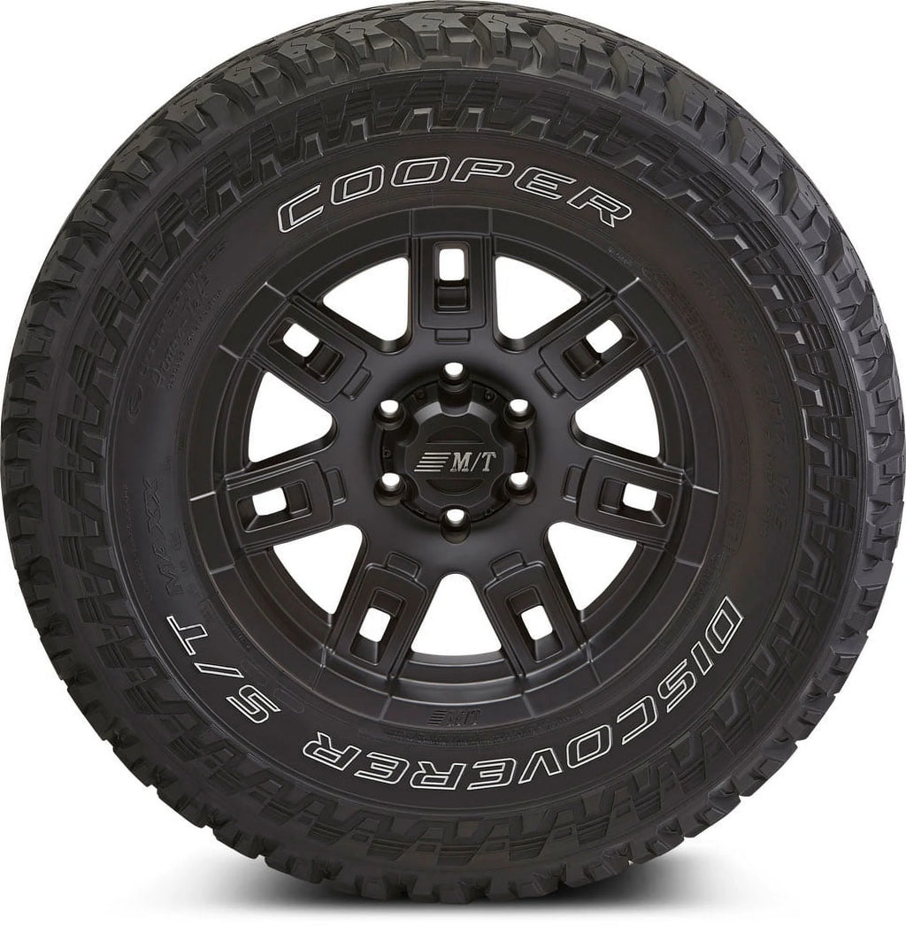LT275/70R18/10 125Q Tire C207891