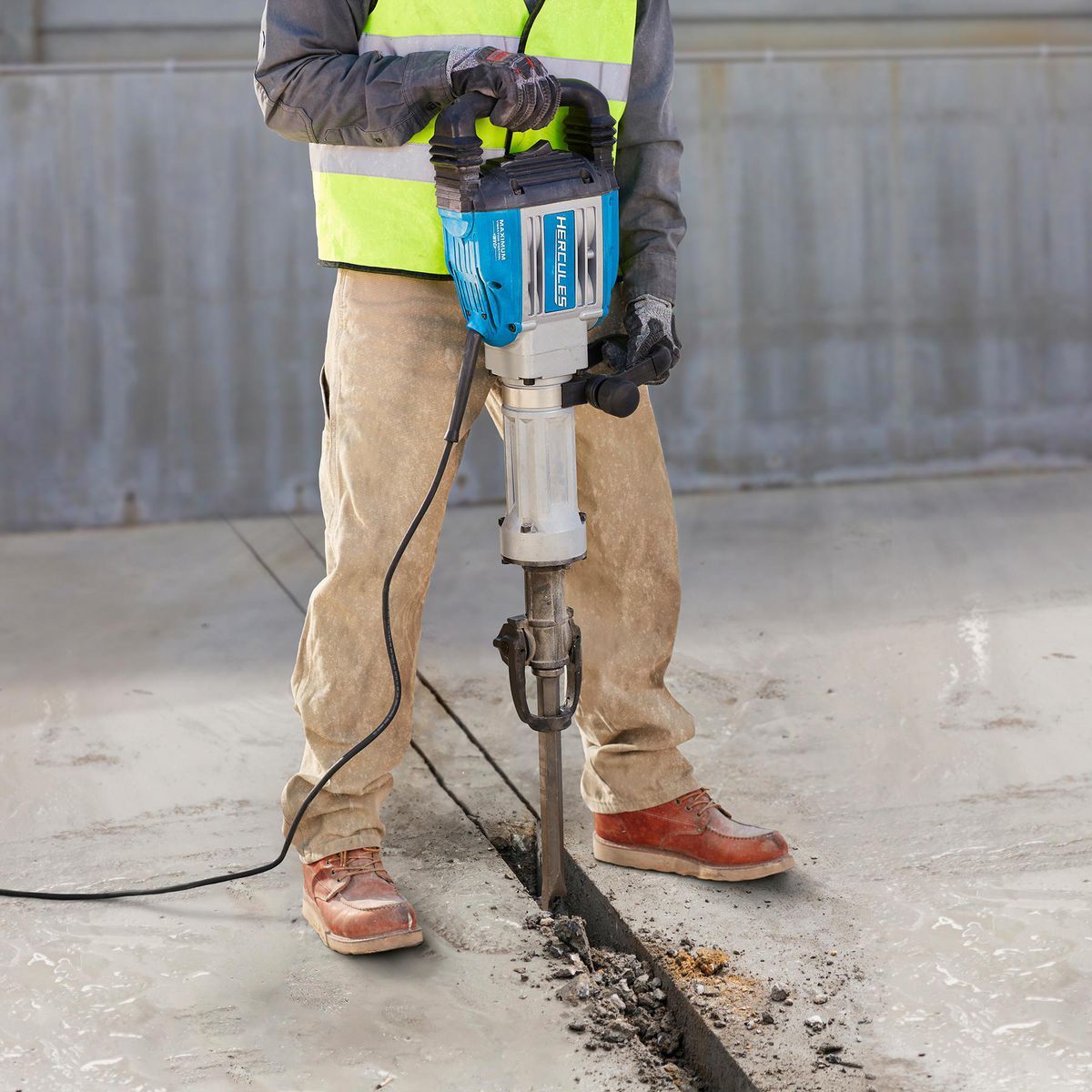 15 Amp 42 lb. Hex Wall Breaker Hammer C5368