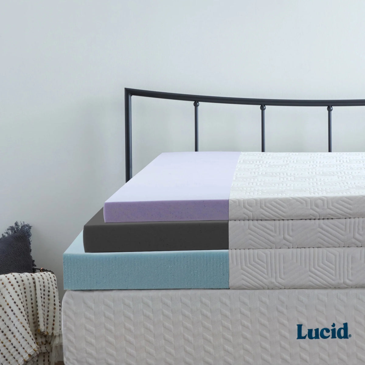 Queen Cooling Gel Memory Foam Mattress Topper with Cover G54393