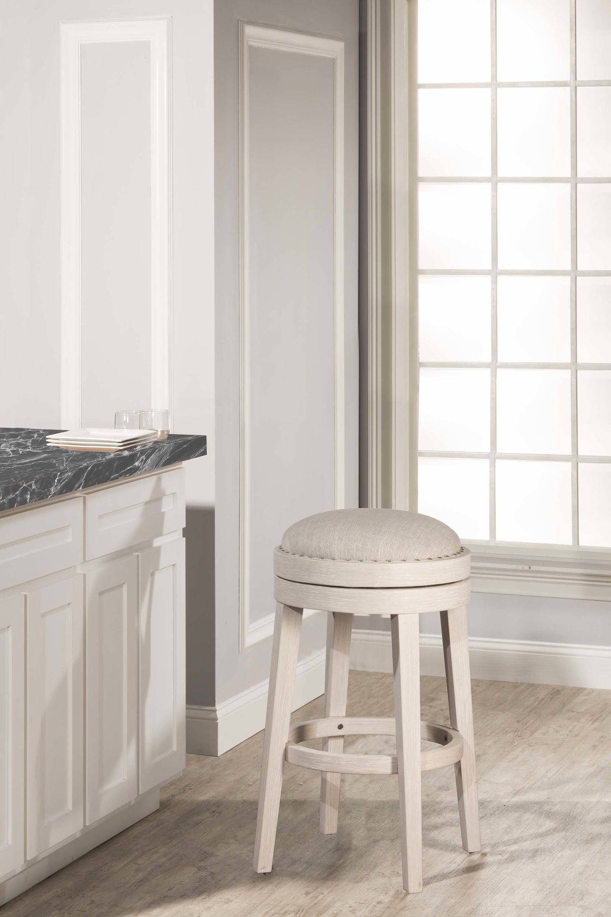 Backless Swivel Counter Height Stool S3497