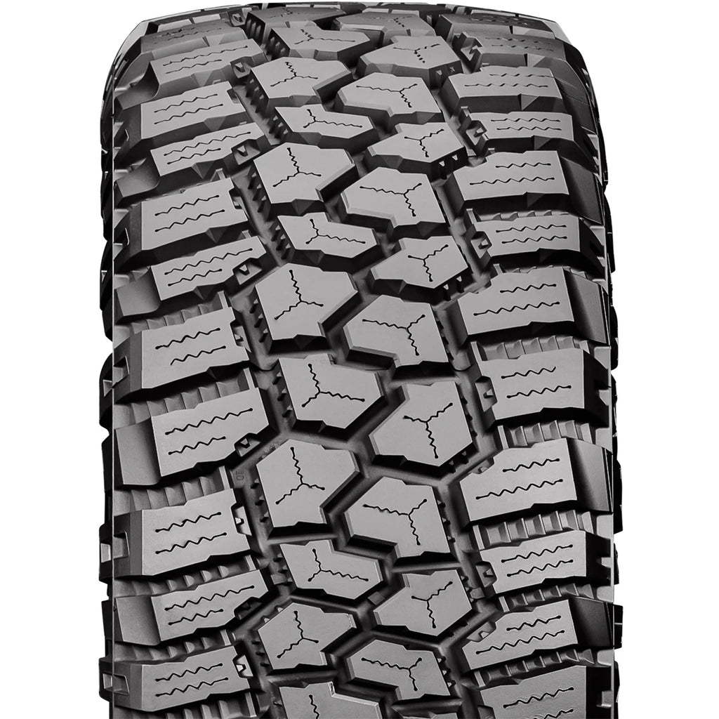 Set of 4 Rugged Terrain Tires Q51916