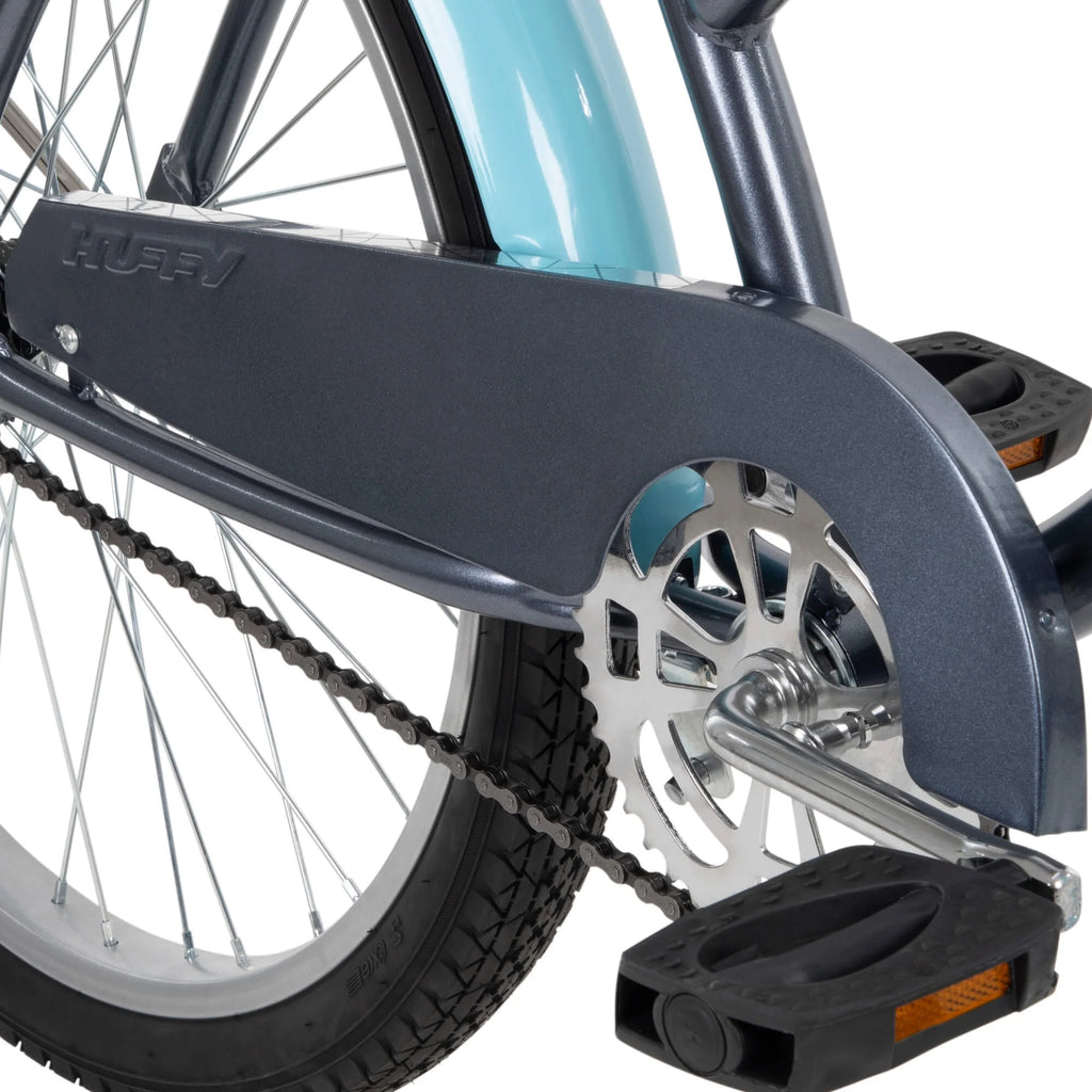 24 Inch Gray Cruiser Bike D387