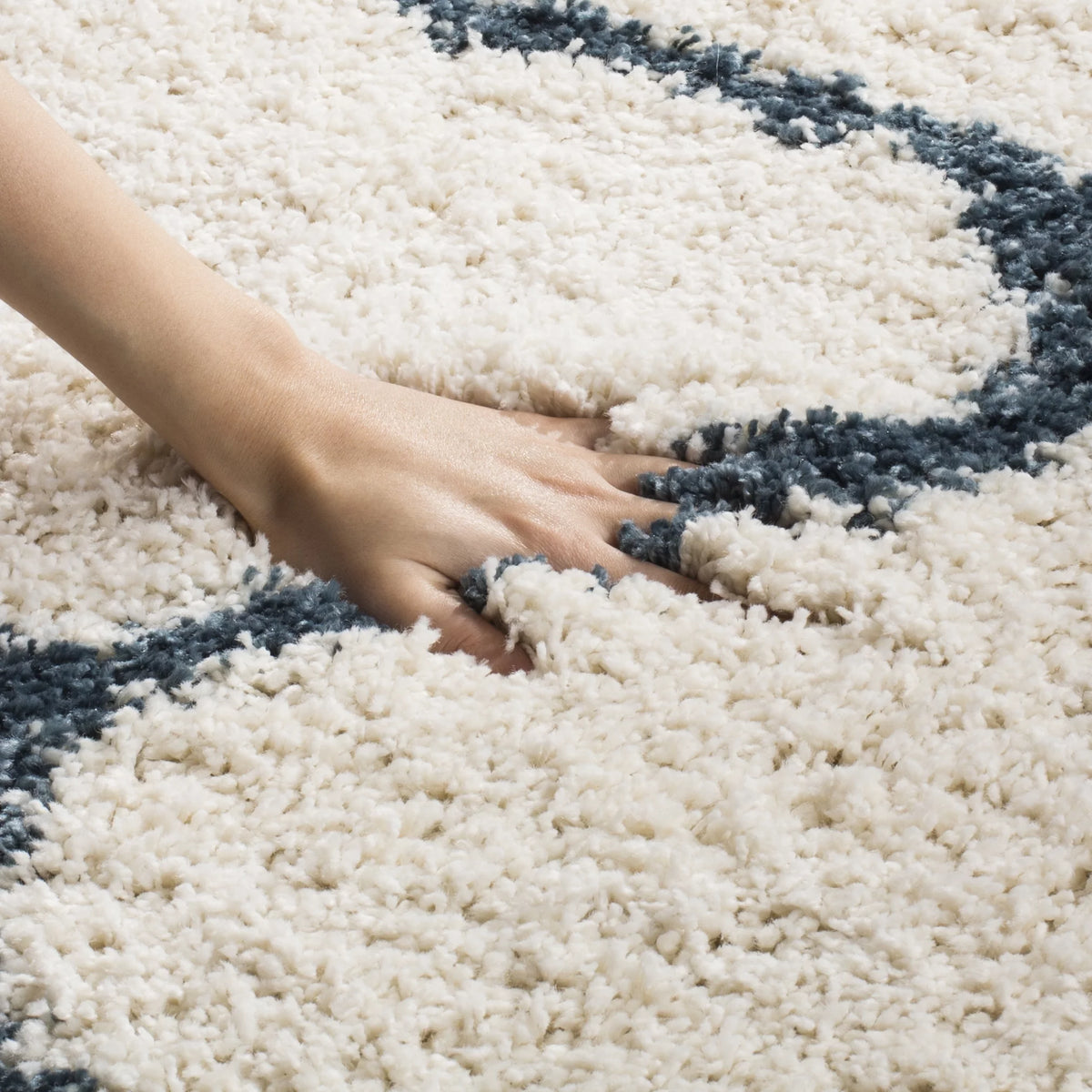 Ivory Slate Blue Geometric Shag Area Rug 7' x 7' Square F26960