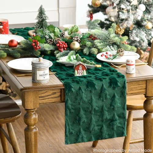 Green Plush Faux Fur Jacquard Christmas Table Runner 13x72 Inch B704461