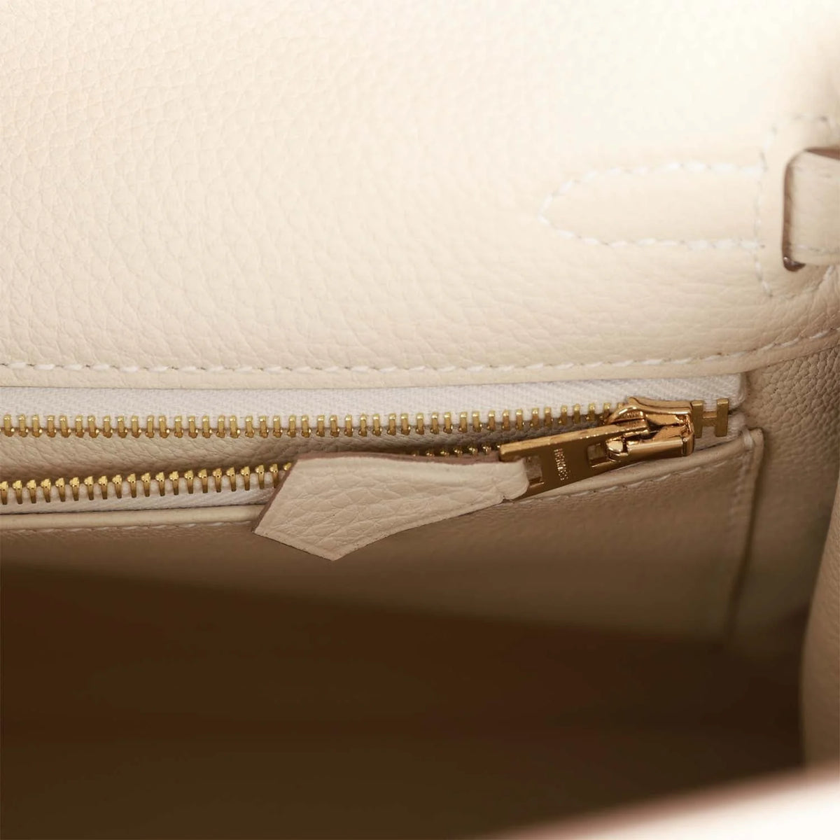 Craie Togo Leather Handbag D64951