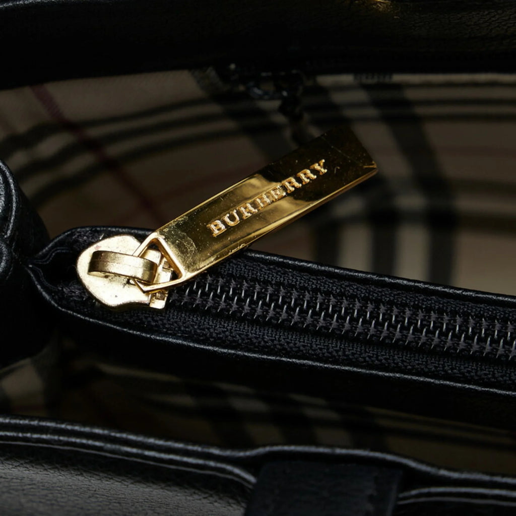 Black Leather Handbag M92685
