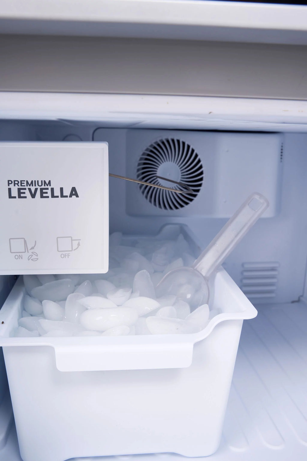 9.0 cu. ft Single Door Commercial Refrigerator Beverage Cooler in Silver W8809