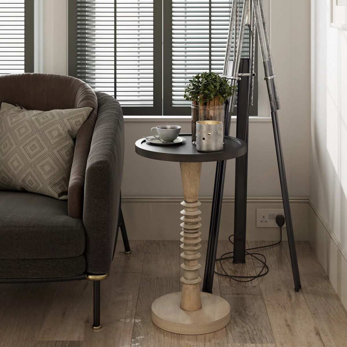 Small Drinking Table with Tray Top, Distressed Finish I91722