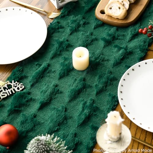 Green Plush Faux Fur Jacquard Christmas Table Runner 13x72 Inch B704461