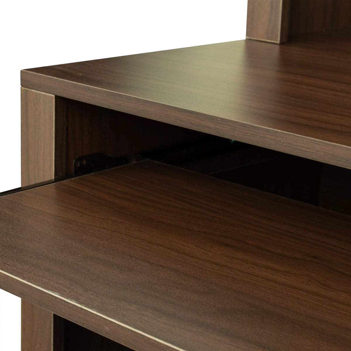 Computer Desk with Hutch L175599